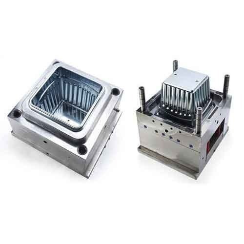 custom-plastic-injection-moulding-die-500x500